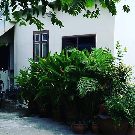 San Sook Place Пра Након Си Аютая Екстериор снимка